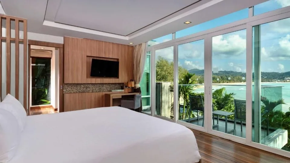 Novotel Phuket Kamala Beach 4*